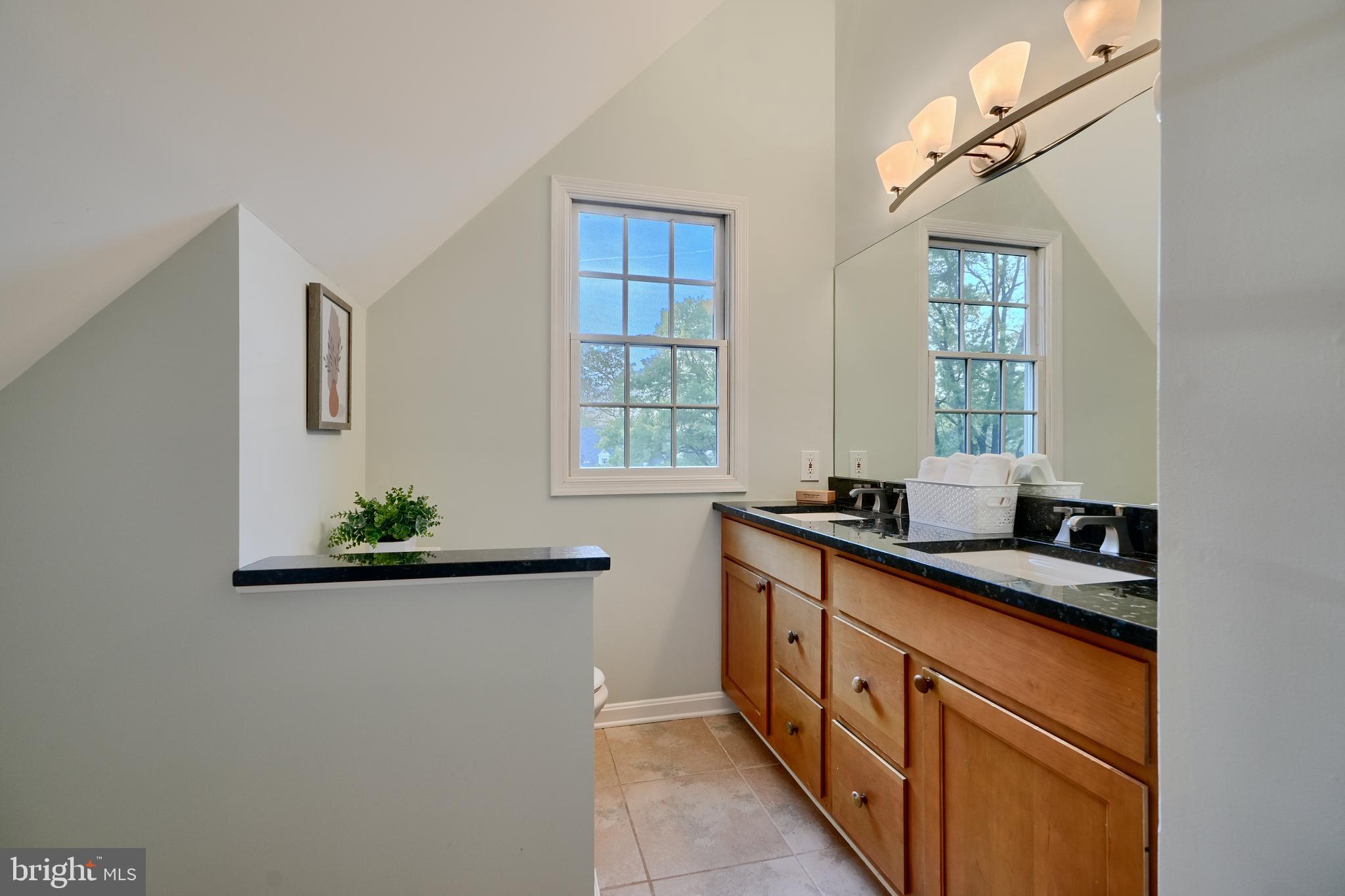 FAIR OAKS ON THE MAGOTHY - Residential