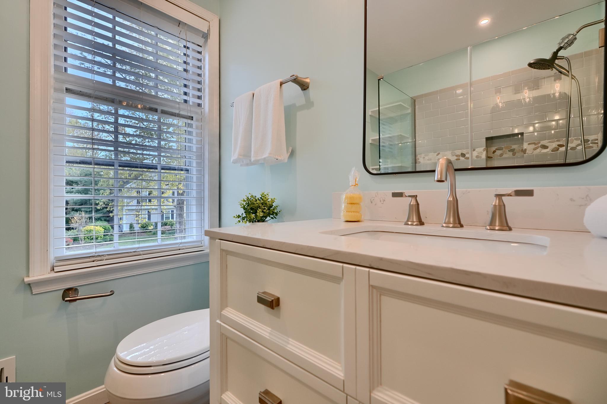 FAIR OAKS ON THE MAGOTHY - Residential