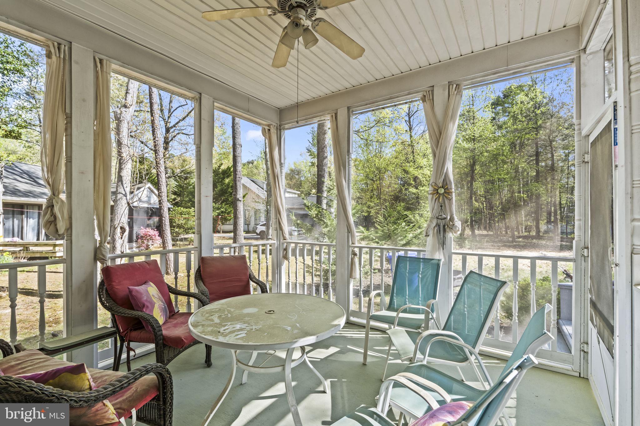 SWAN POINT - Residential