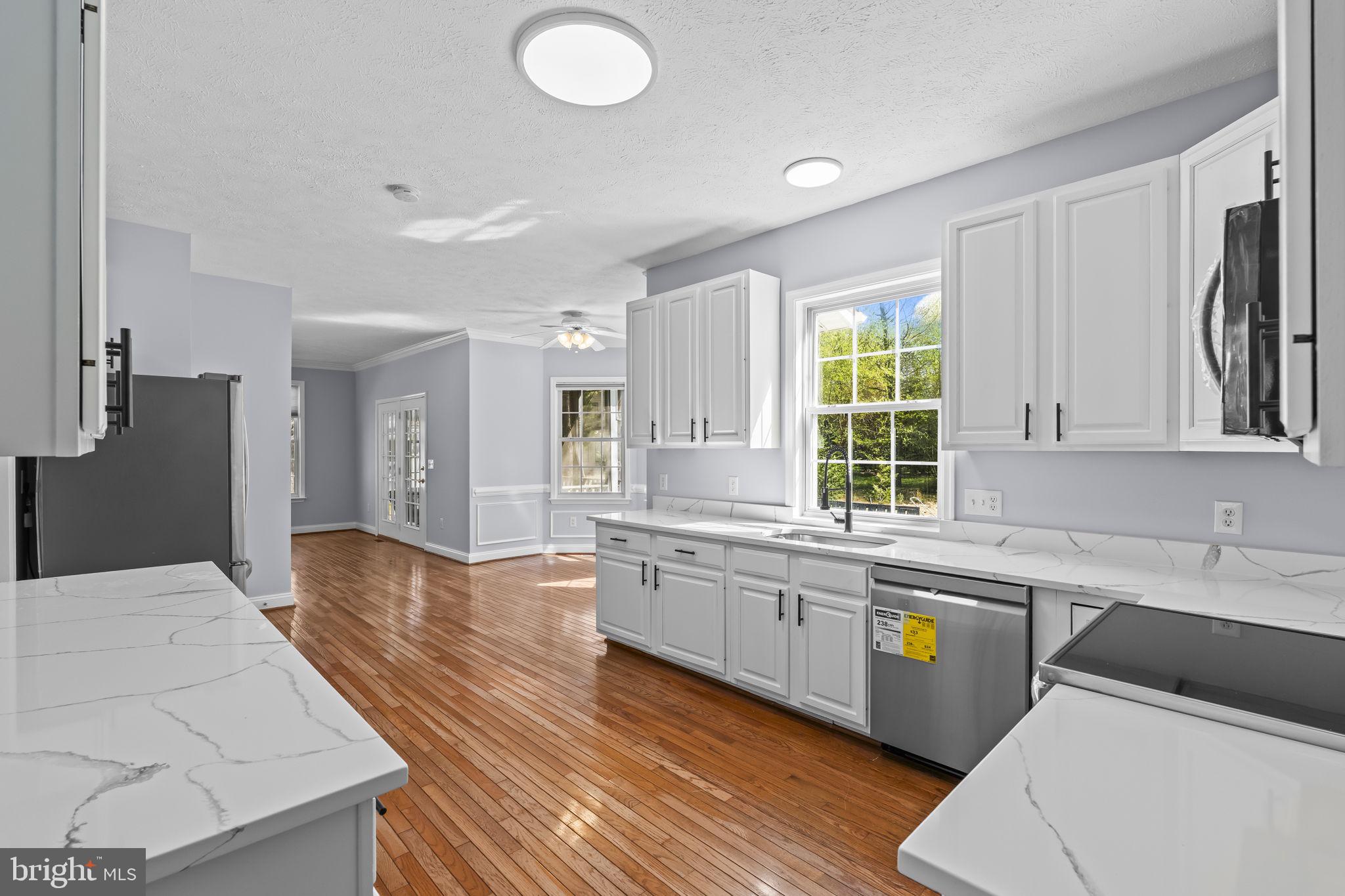 SWAN POINT - Residential