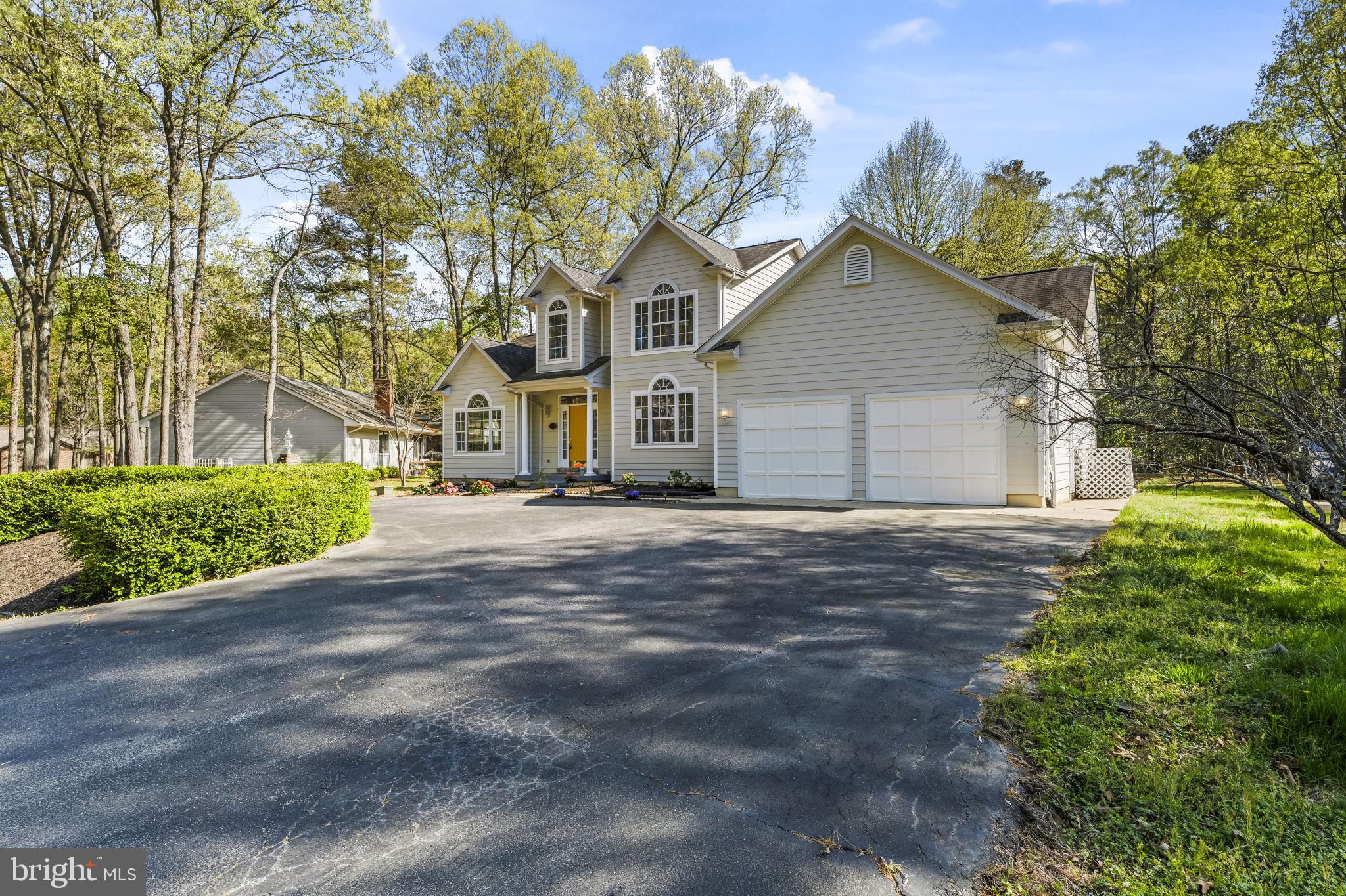 SWAN POINT - Residential