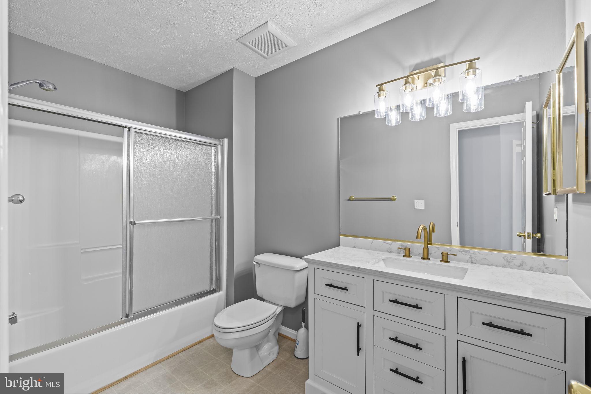 SWAN POINT - Residential