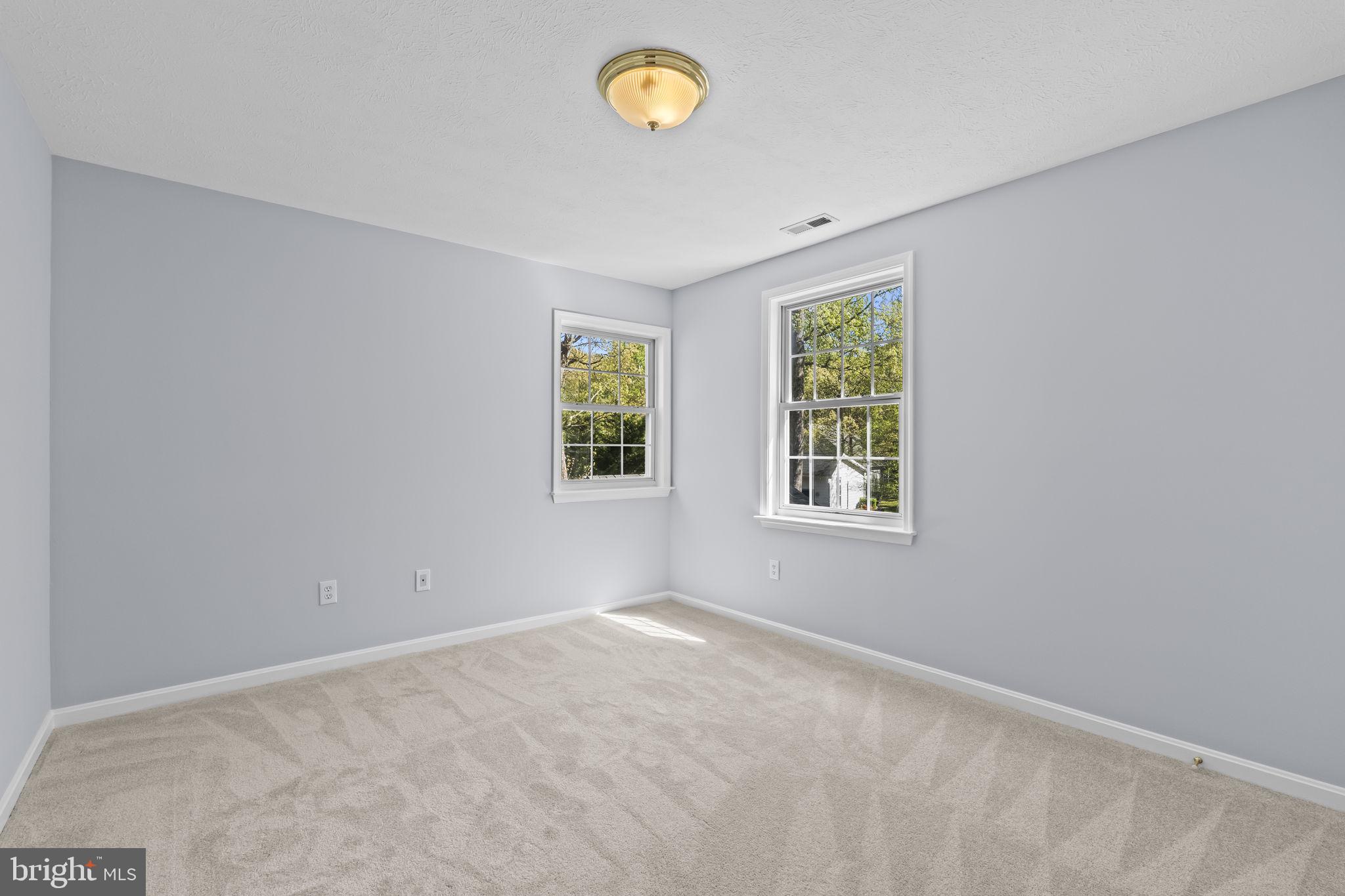 SWAN POINT - Residential