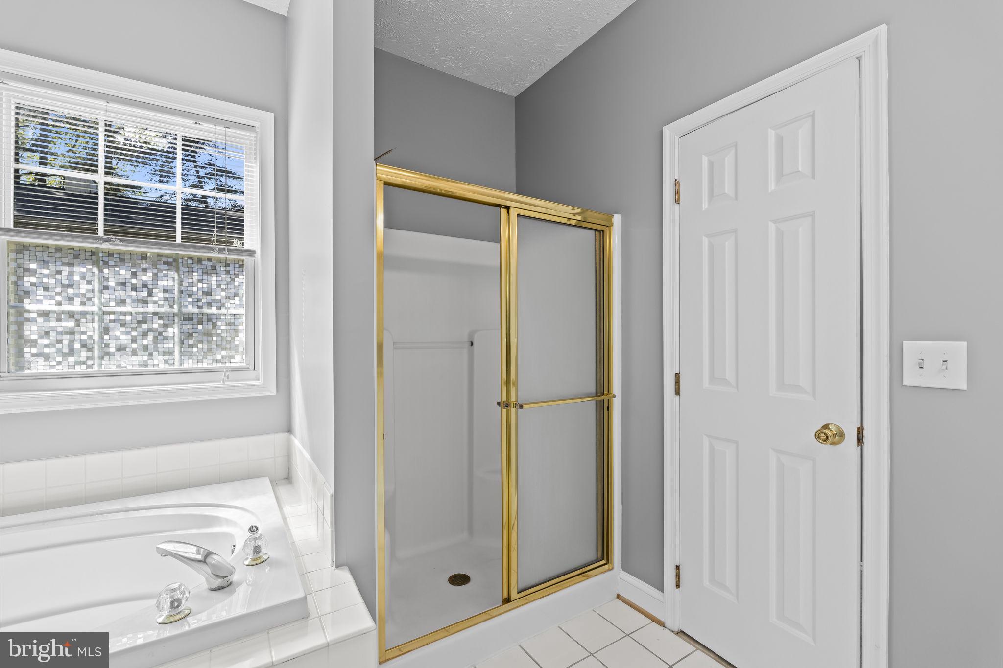 SWAN POINT - Residential