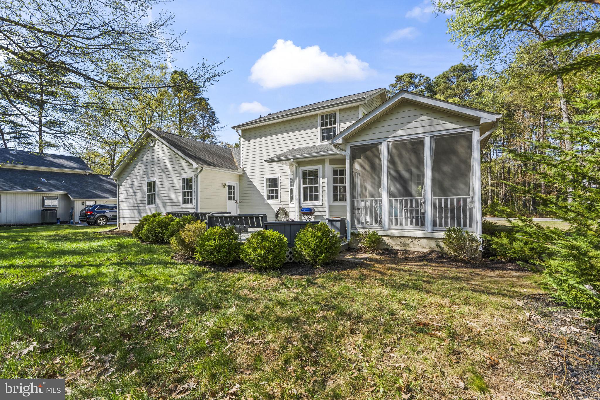 SWAN POINT - Residential