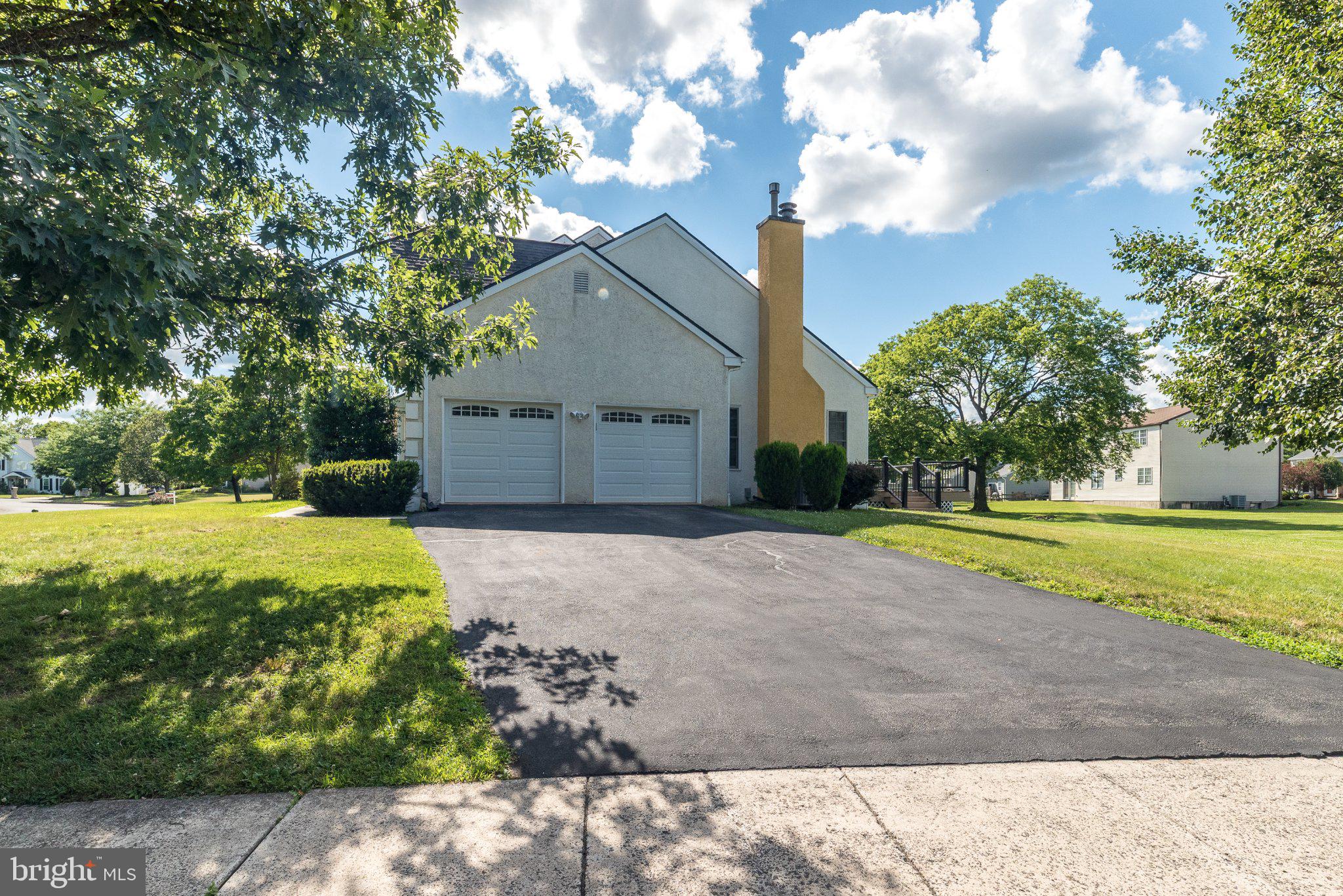 1 CRESTWOOD COURT