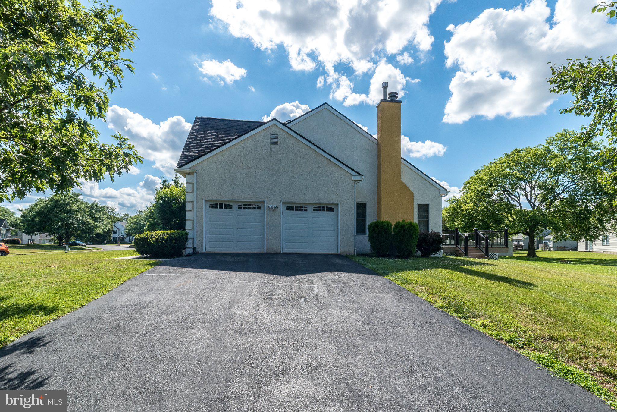 1 CRESTWOOD COURT