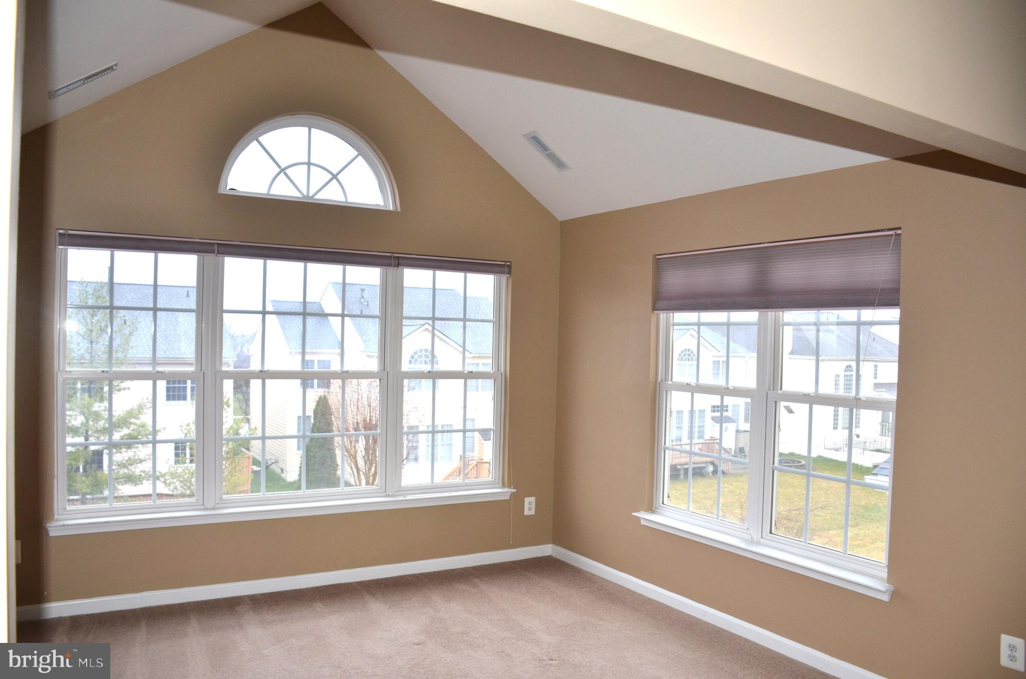 SOUTH RIDING - Residential Lease