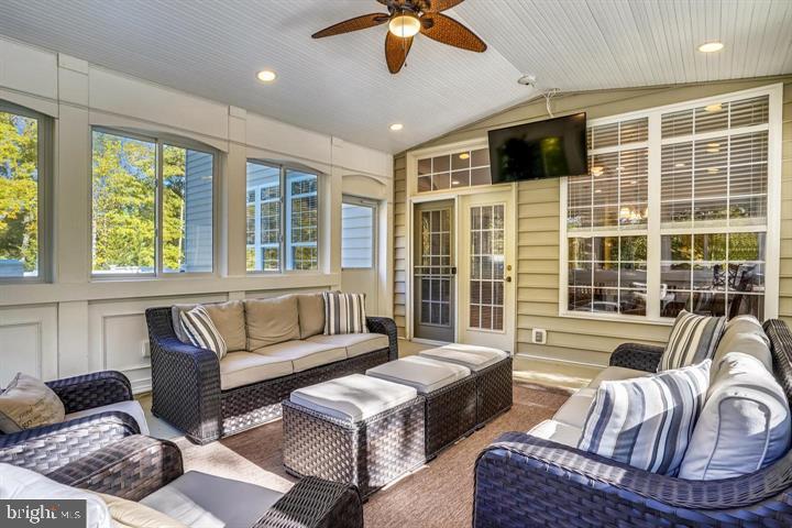 MALVERN CHASE - Residential