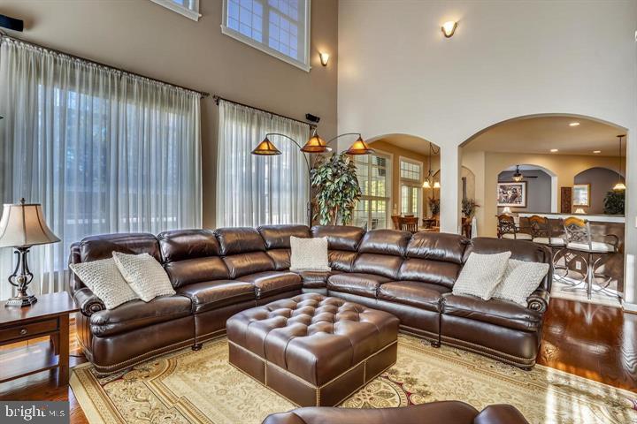 MALVERN CHASE - Residential