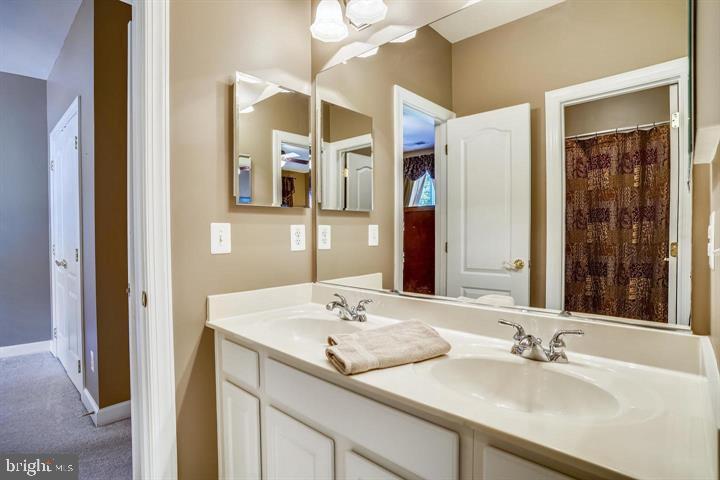 MALVERN CHASE - Residential