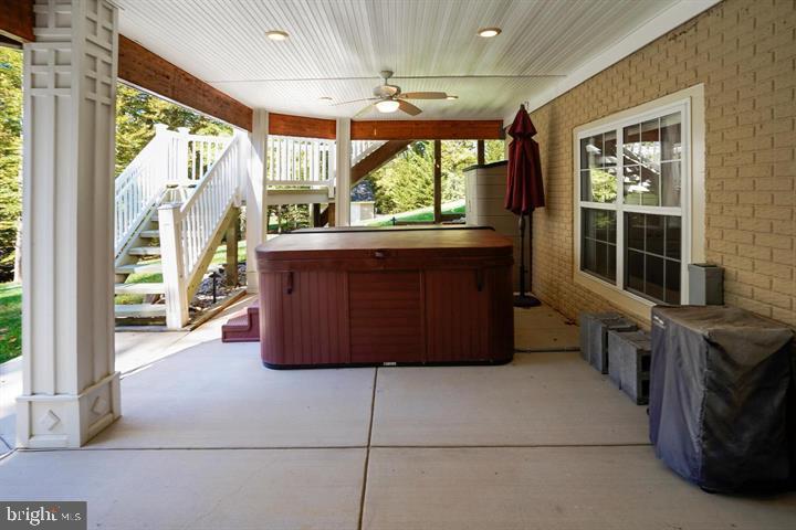 MALVERN CHASE - Residential