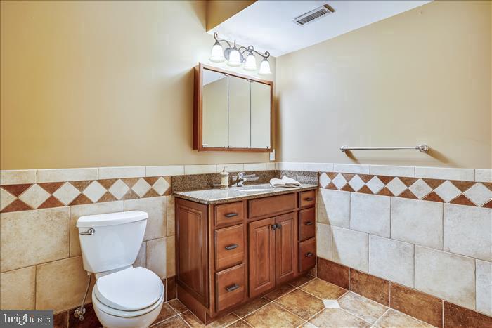 MALVERN CHASE - Residential