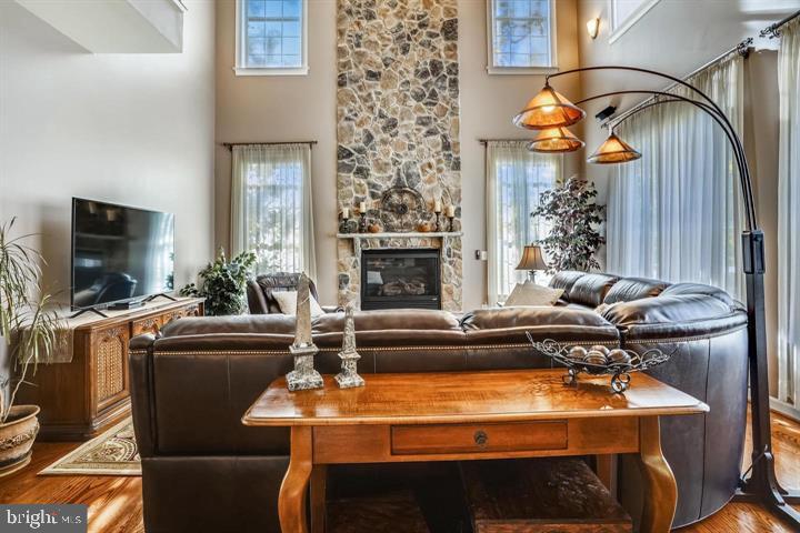 MALVERN CHASE - Residential