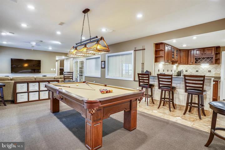 MALVERN CHASE - Residential