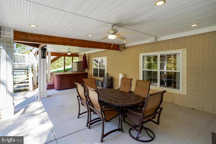 MALVERN CHASE - Residential