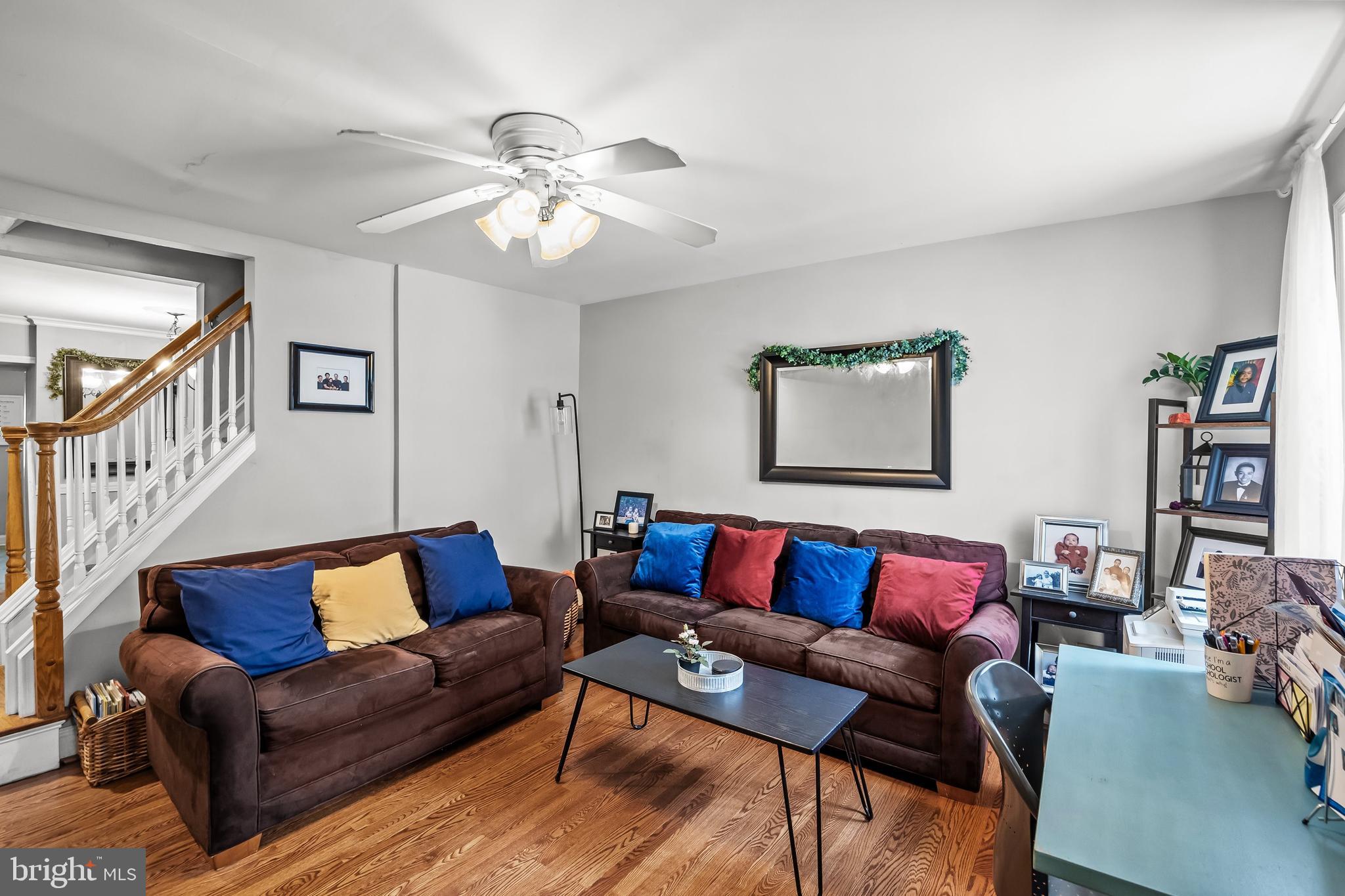 EAST FALLS - Residential