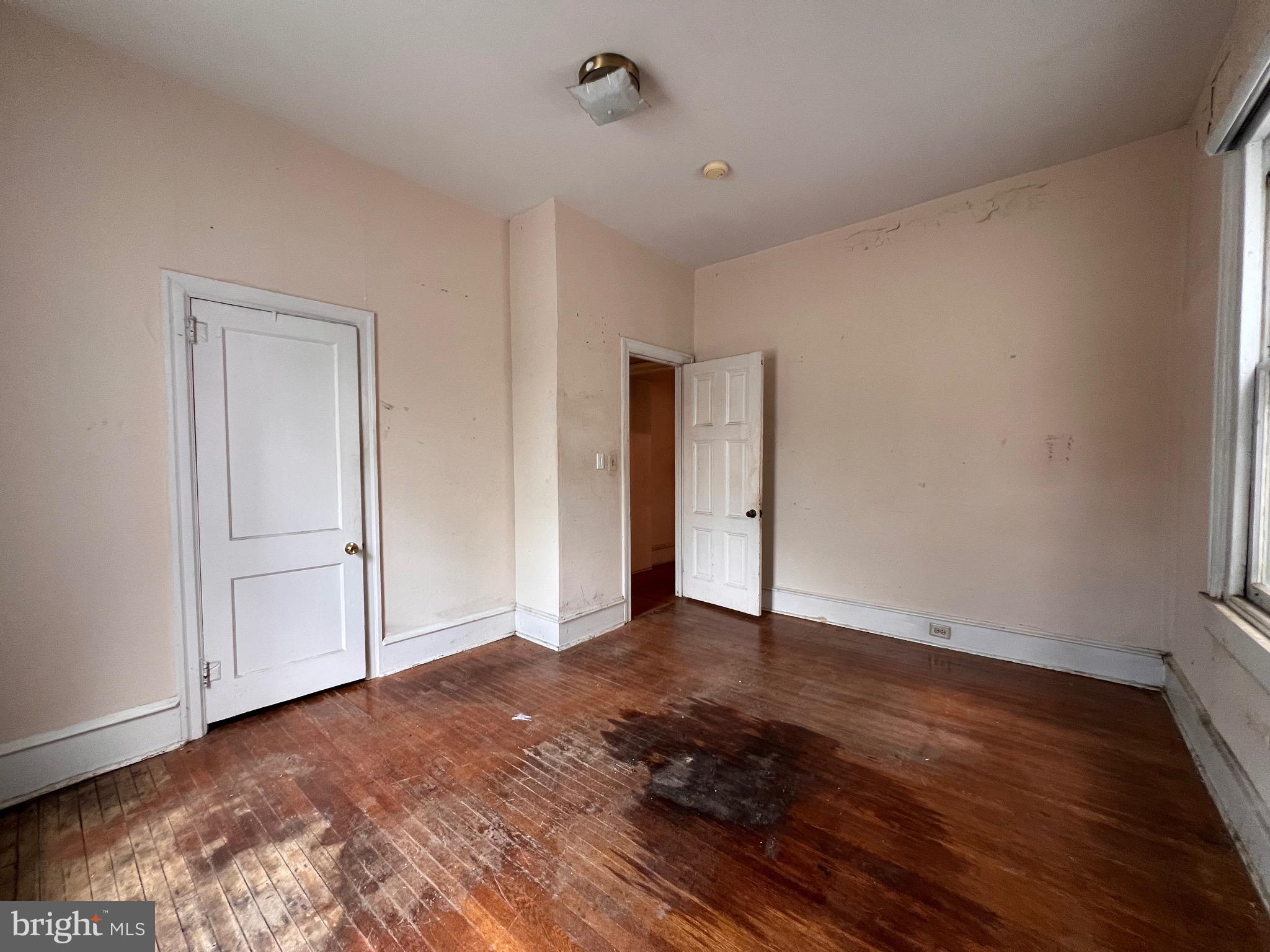 LANSDOWNE - Residential