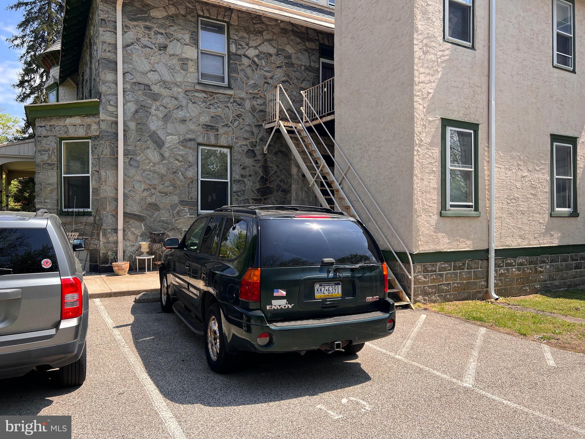 LANSDOWNE - Residential