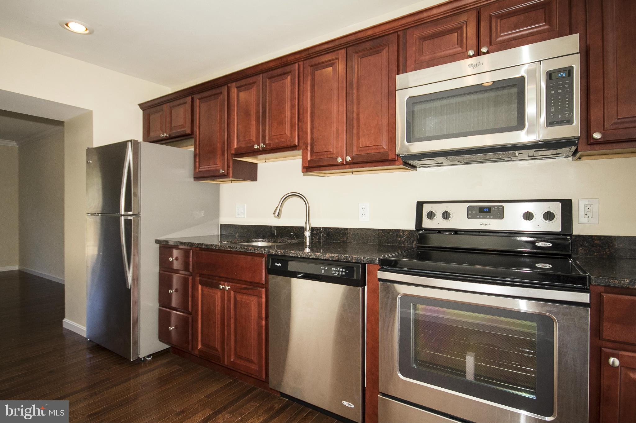 FRANKLIN RIDGE TOWNHOUSE - Residential