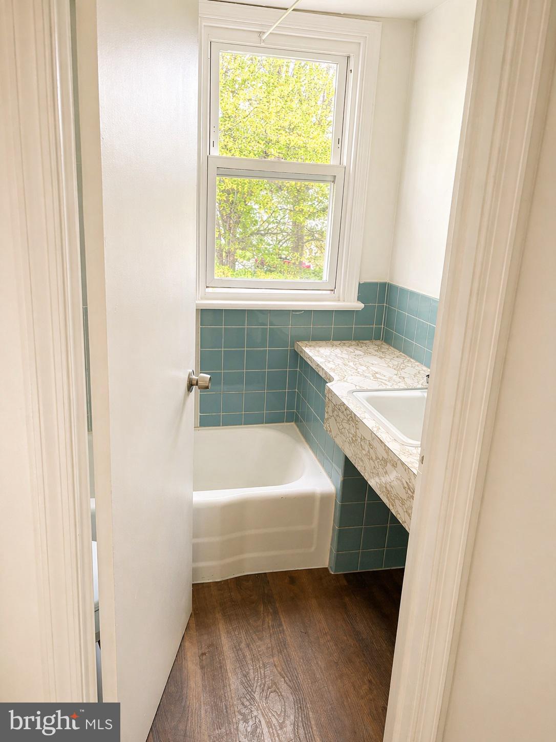 SOMERTON - Residential