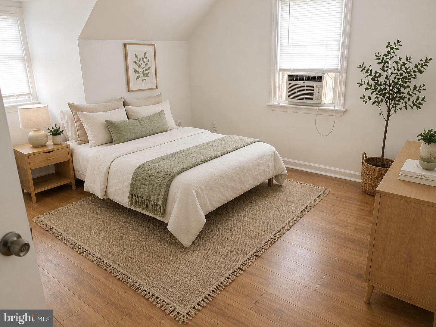 SOMERTON - Residential