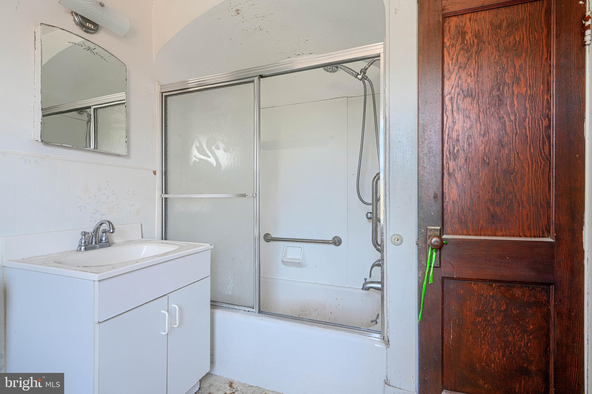 BALTIMORE HIGHLANDS - Residential