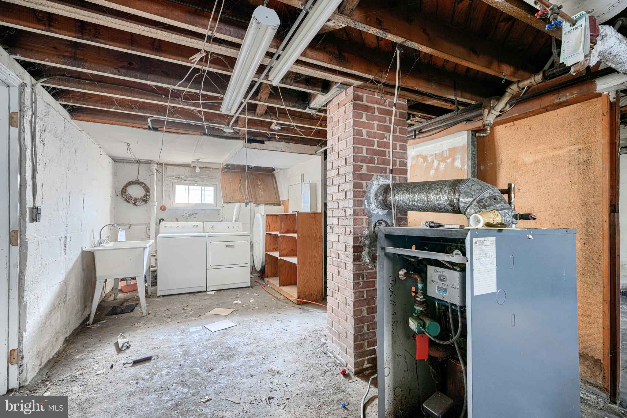 BALTIMORE HIGHLANDS - Residential