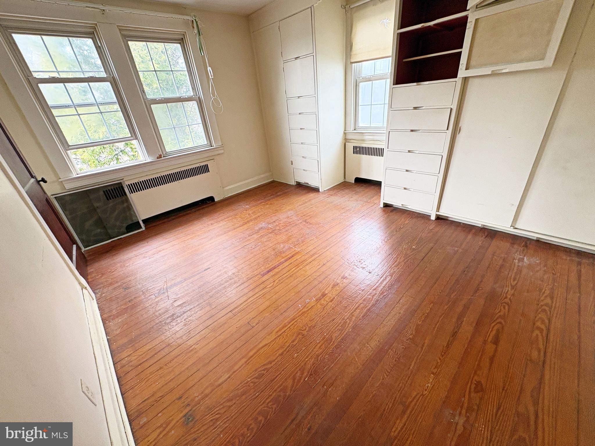 BALTIMORE HIGHLANDS - Residential