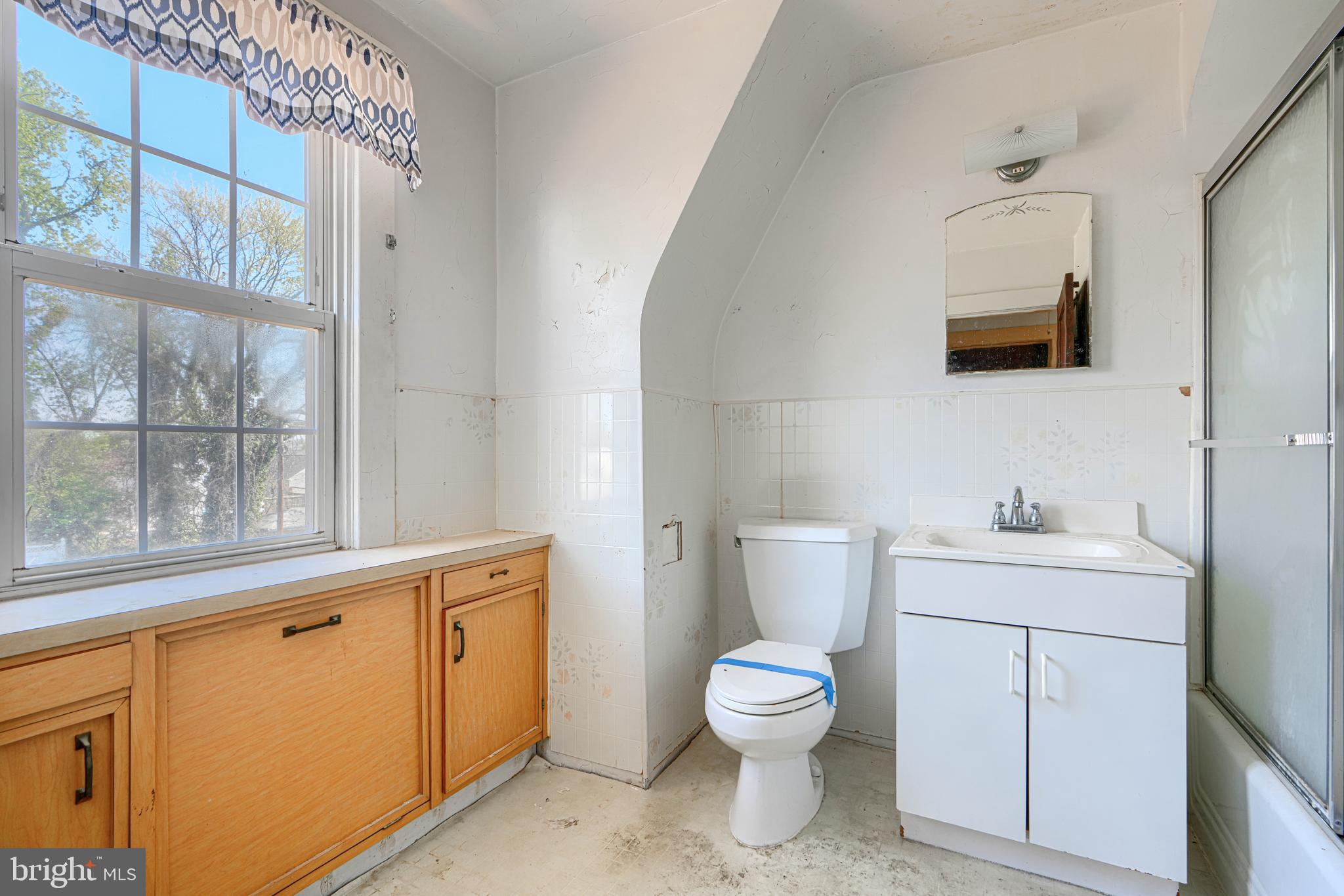 BALTIMORE HIGHLANDS - Residential