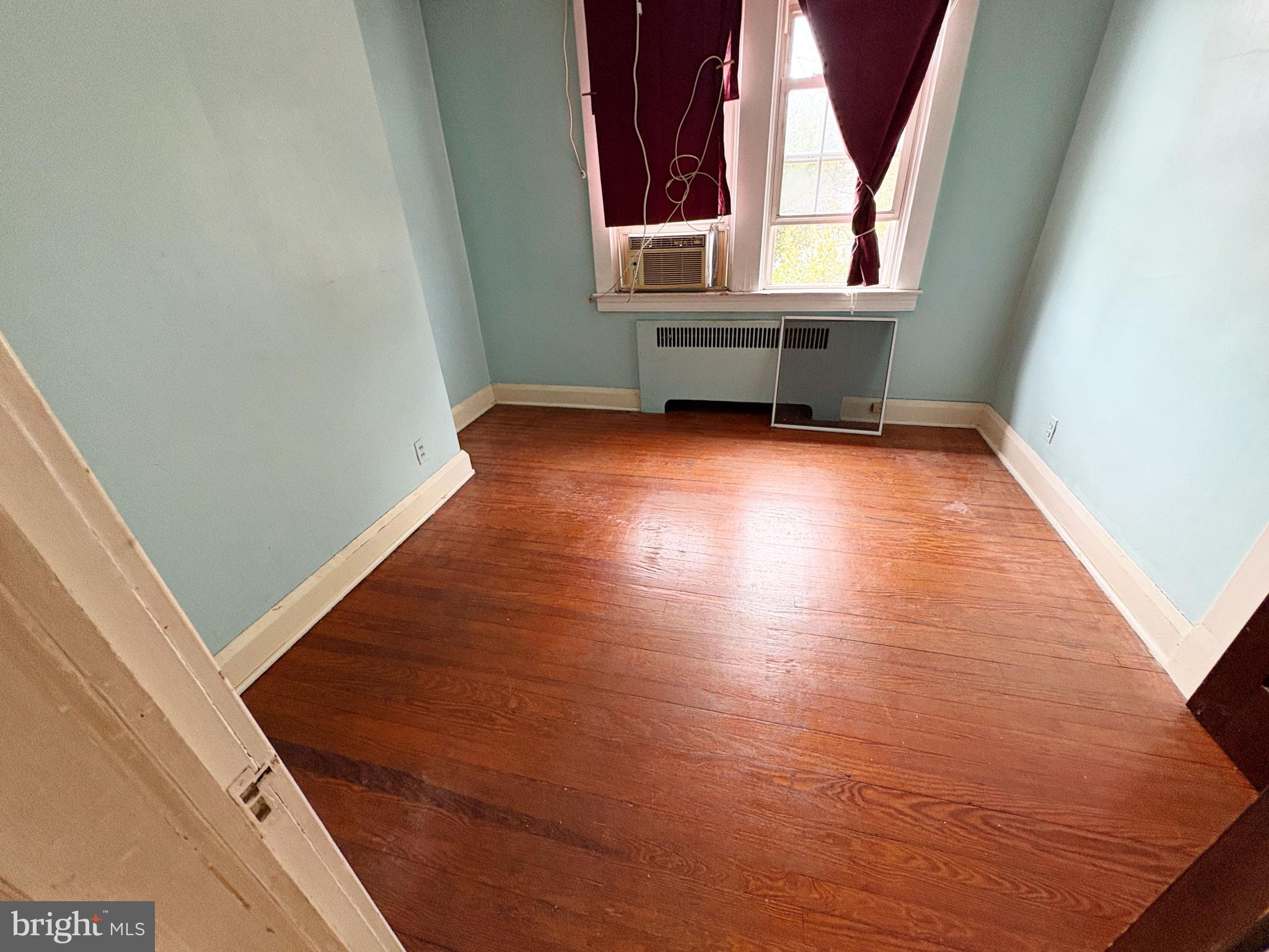 BALTIMORE HIGHLANDS - Residential