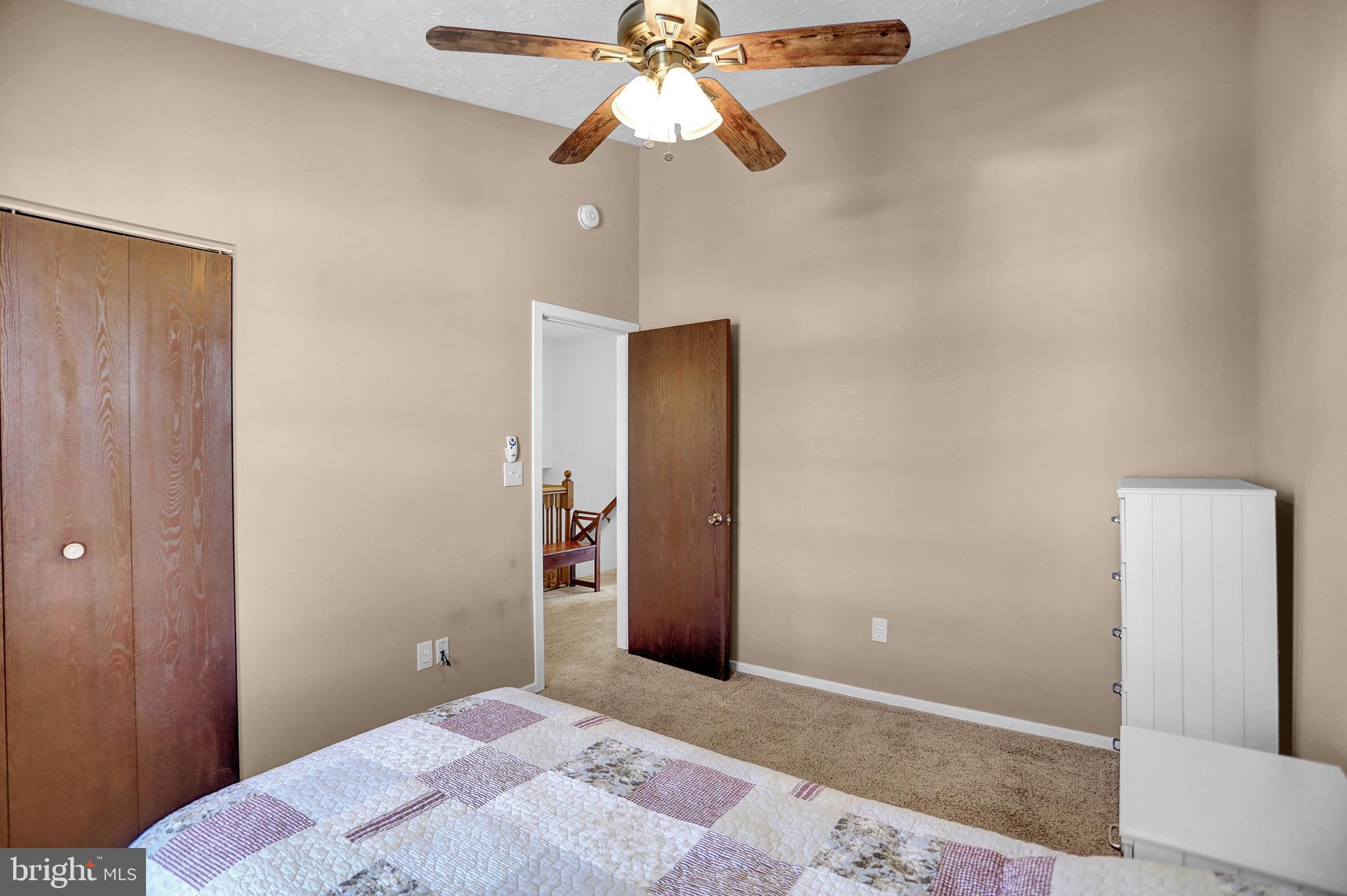 ROSEDALE - Residential