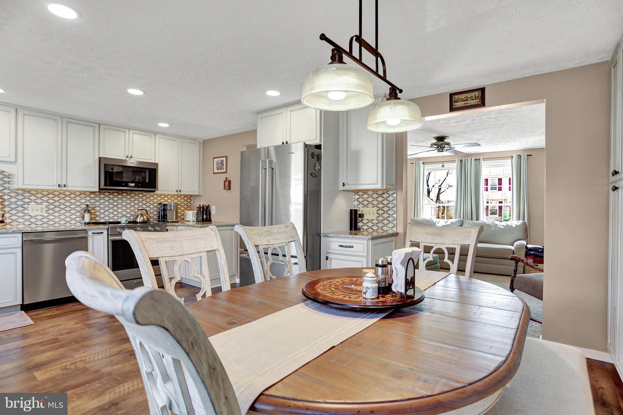 ROSEDALE - Residential