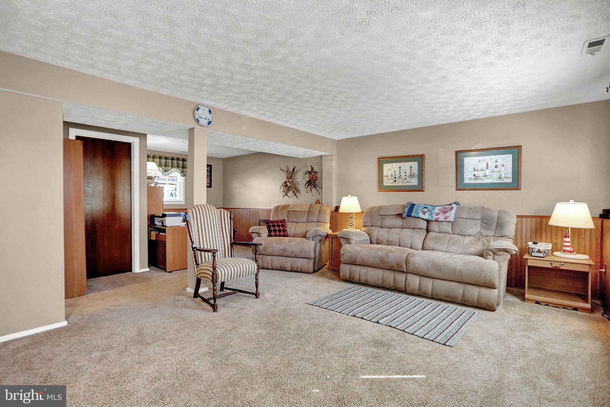 ROSEDALE - Residential