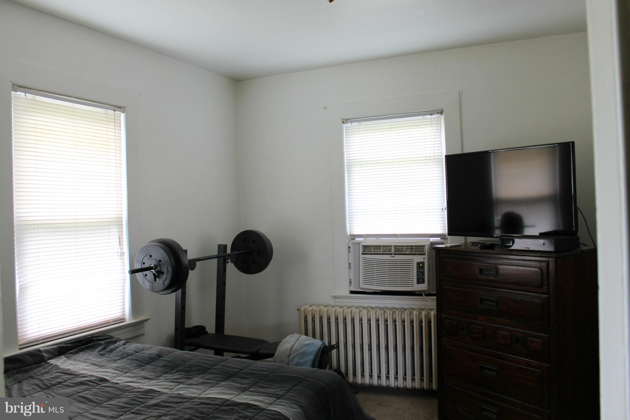 CENTREVILLE - Residential