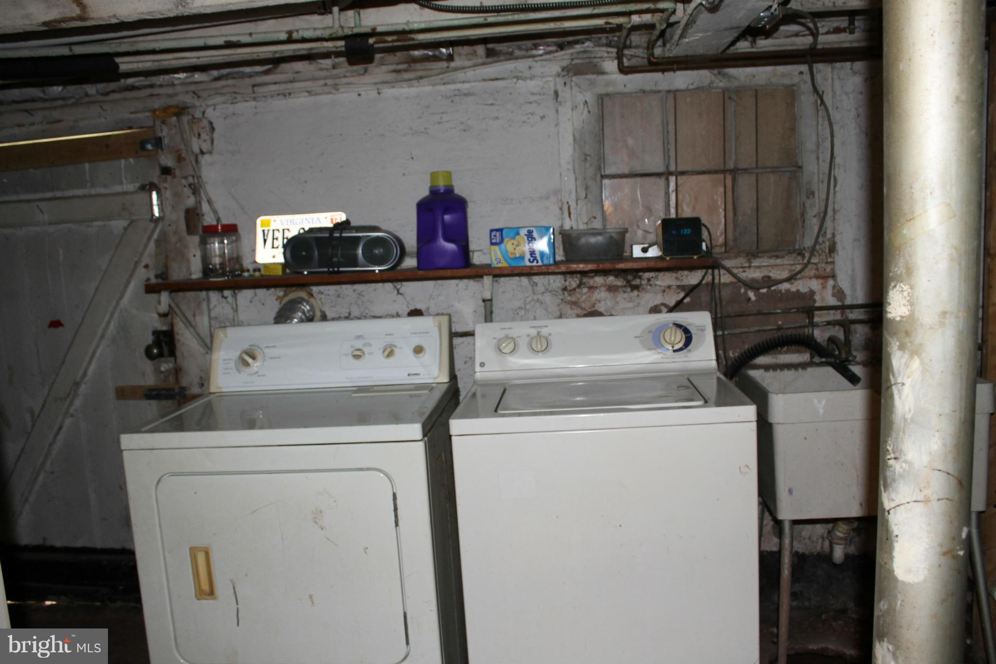 CENTREVILLE - Residential