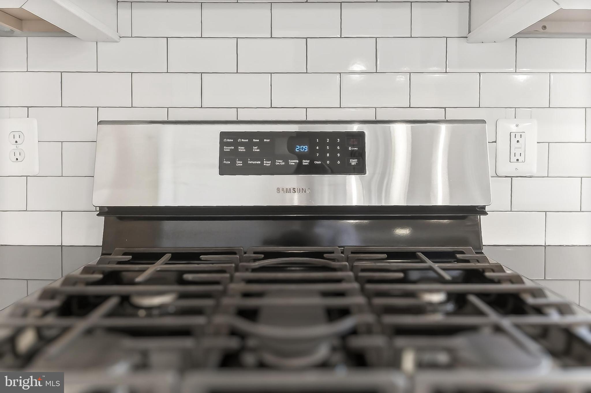 WARWICK VILLAGE - Residential