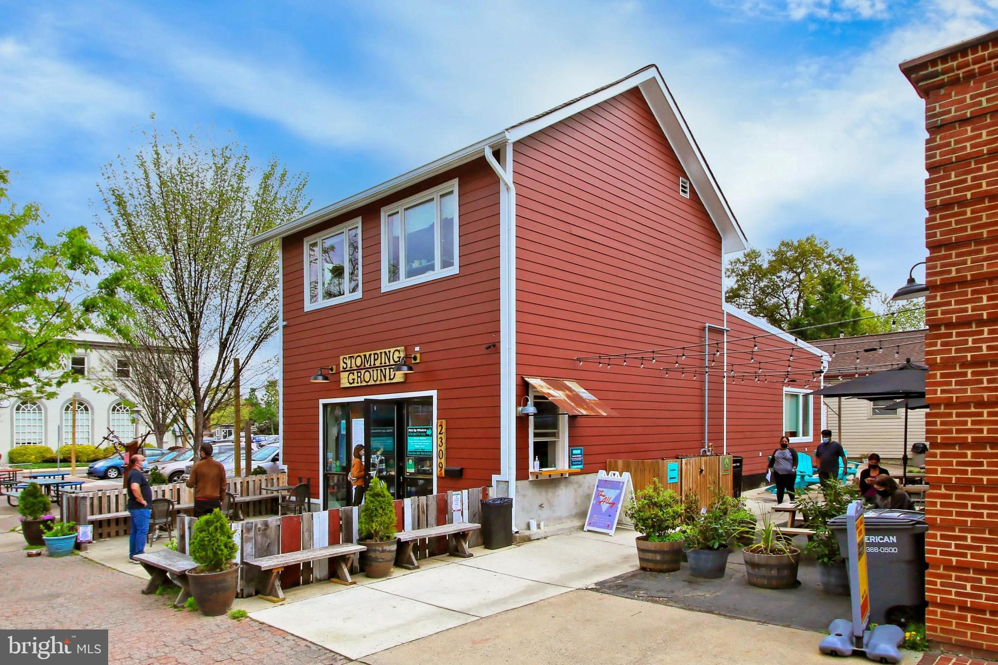 WARWICK VILLAGE - Residential