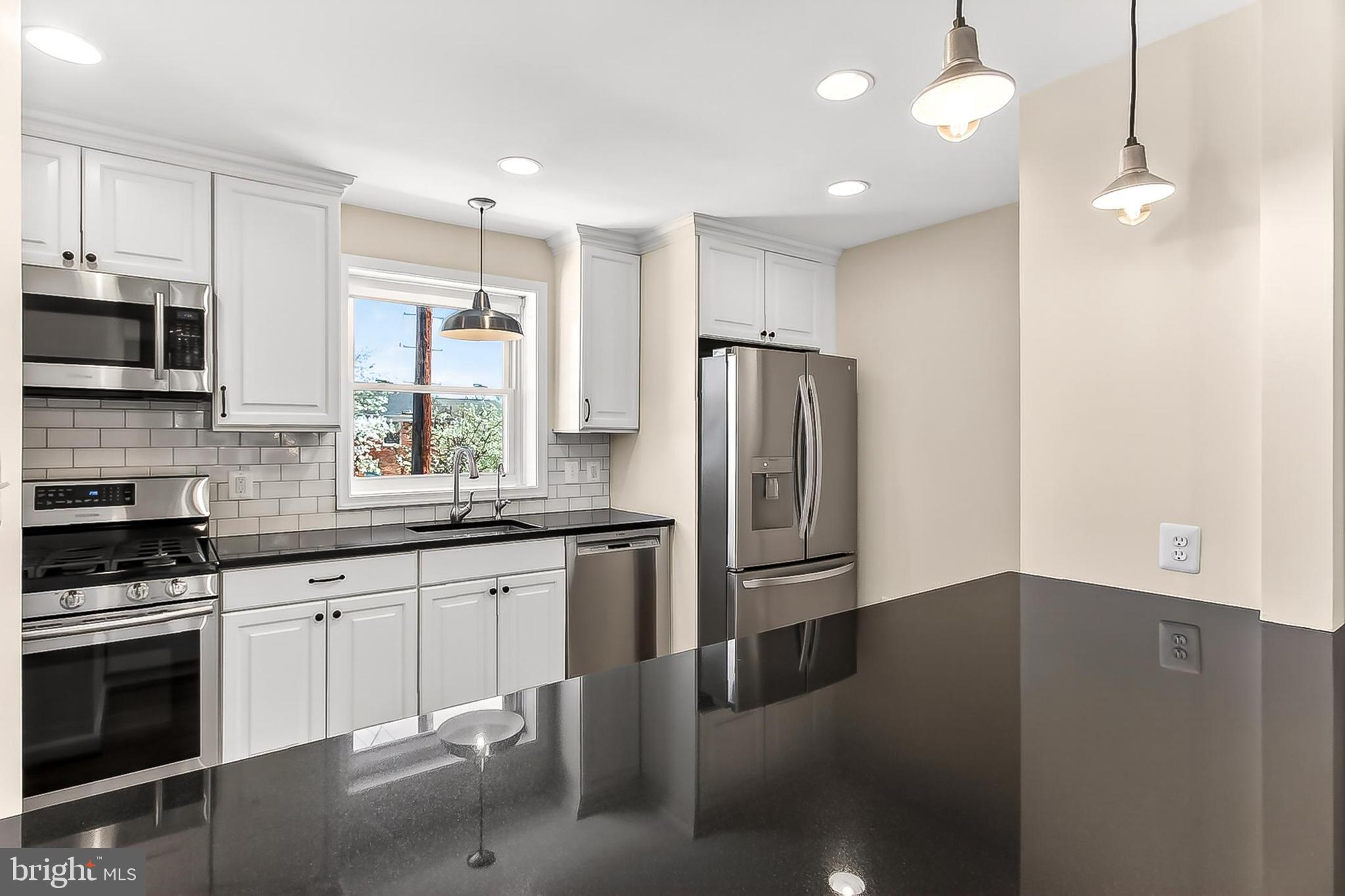 WARWICK VILLAGE - Residential