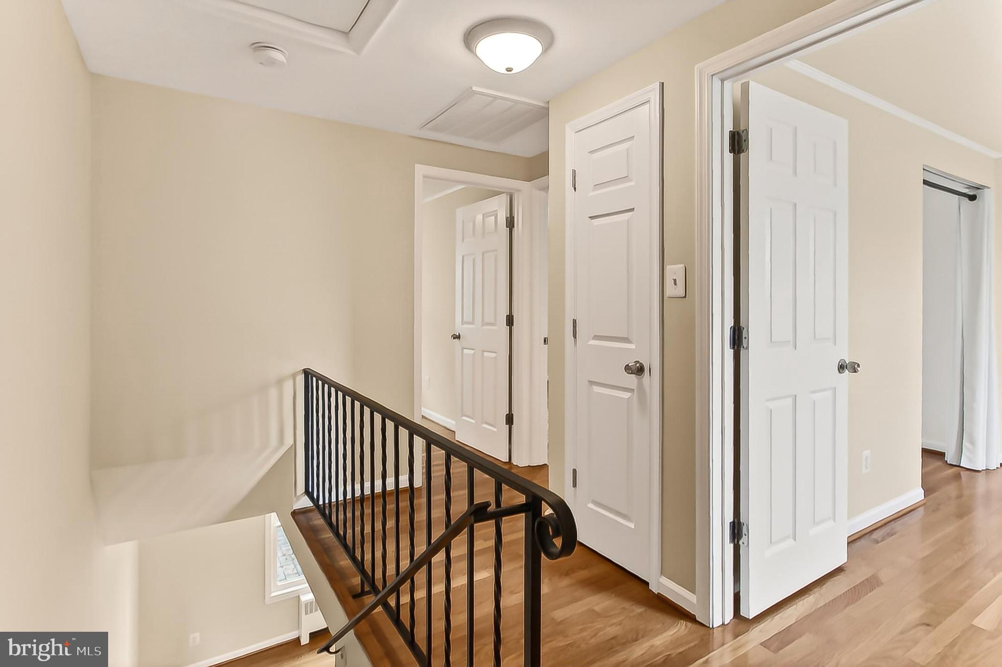 WARWICK VILLAGE - Residential