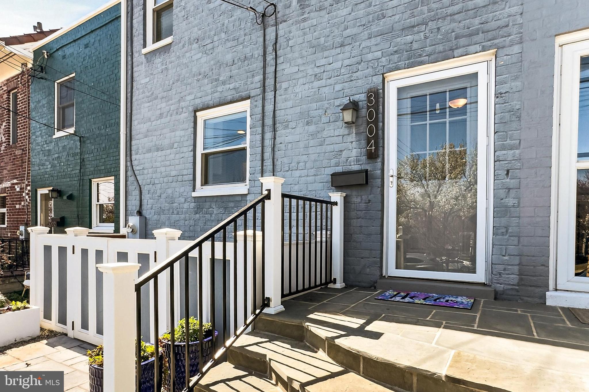 WARWICK VILLAGE - Residential