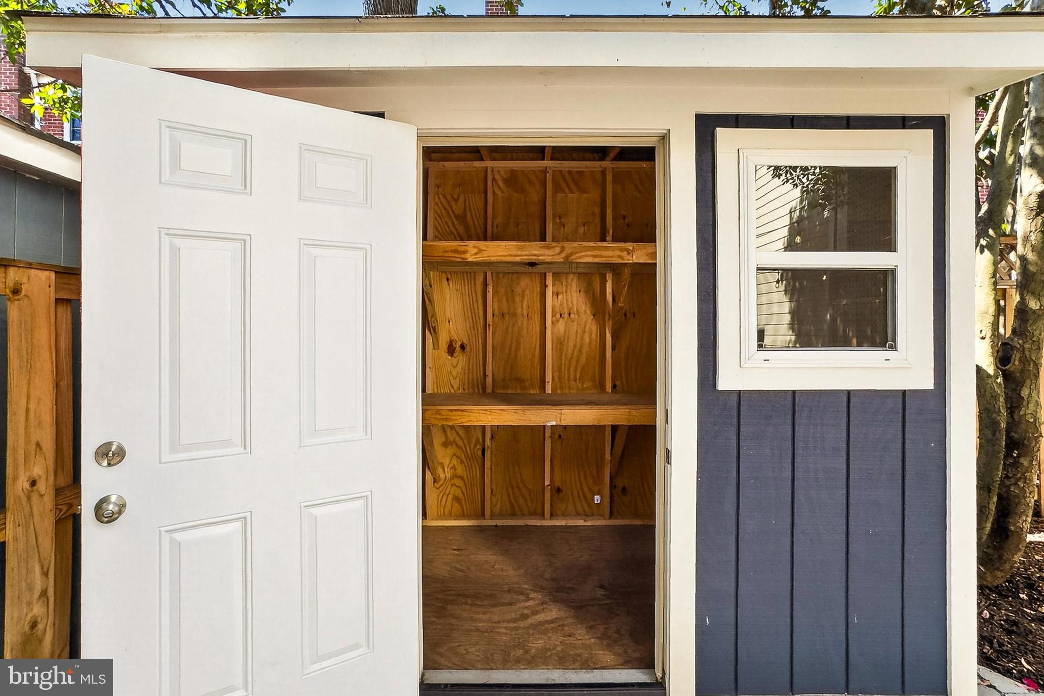 WARWICK VILLAGE - Residential