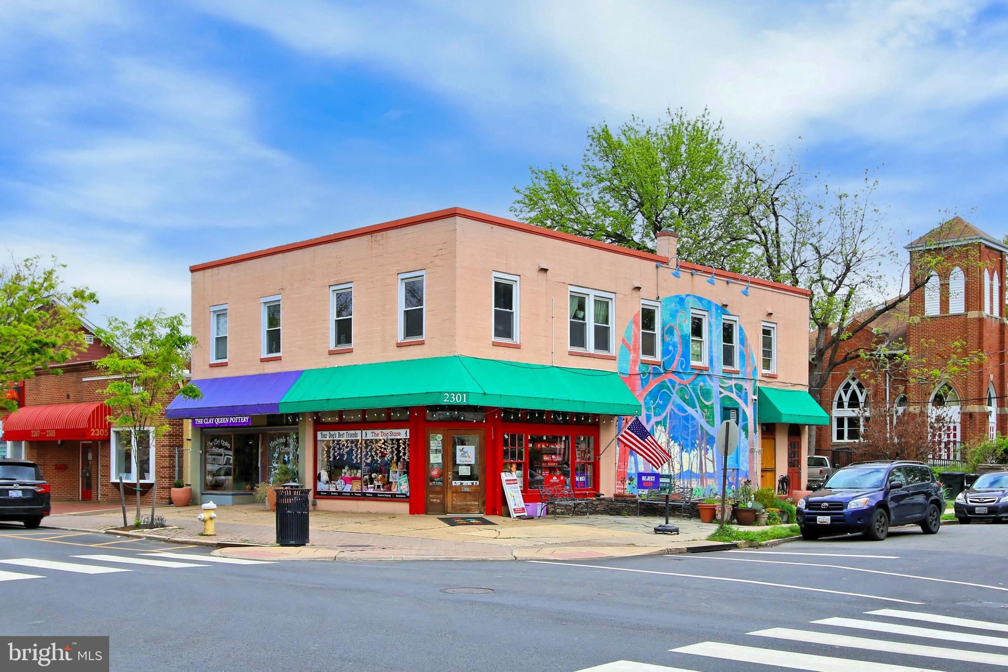 WARWICK VILLAGE - Residential