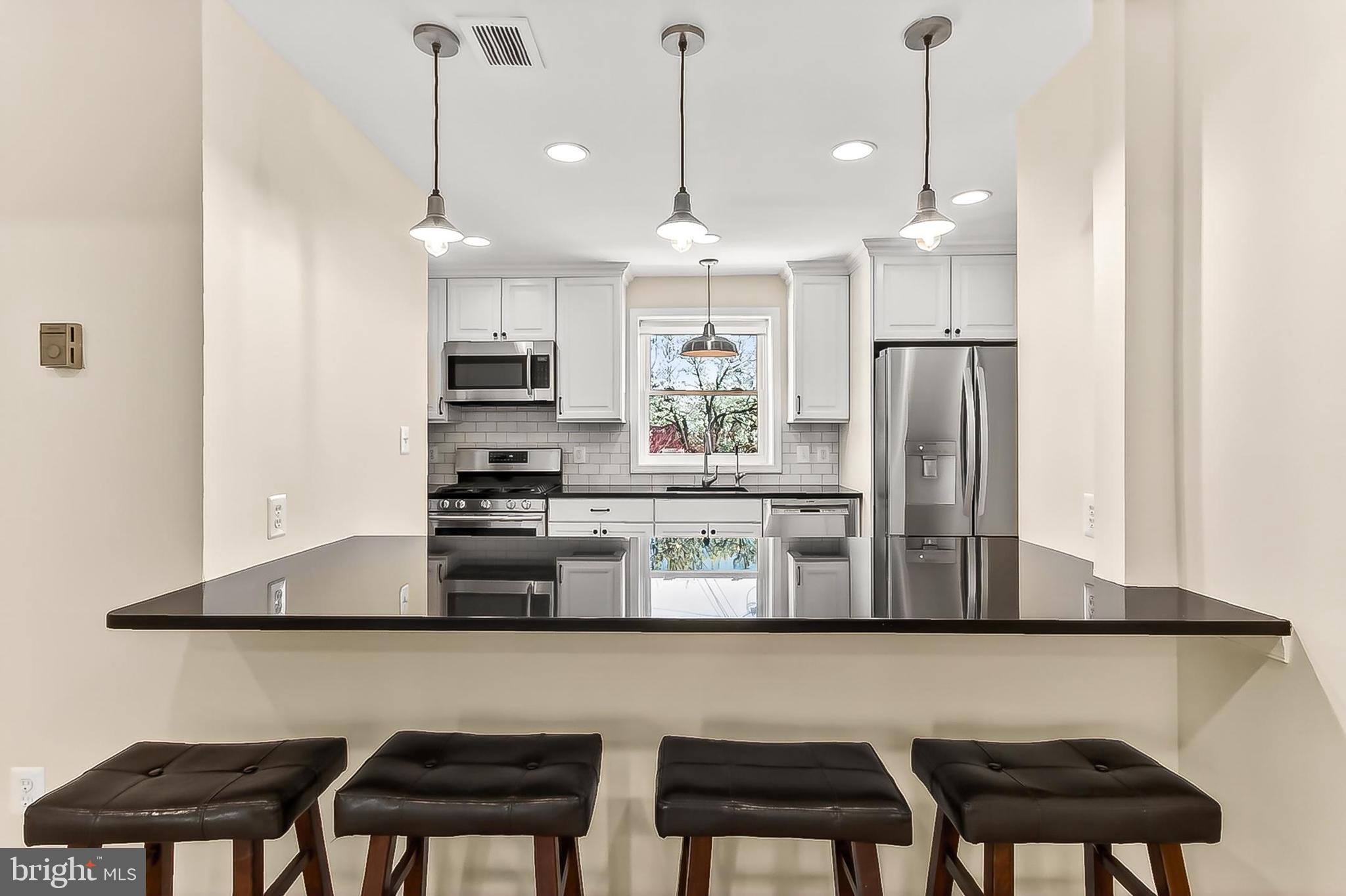 WARWICK VILLAGE - Residential