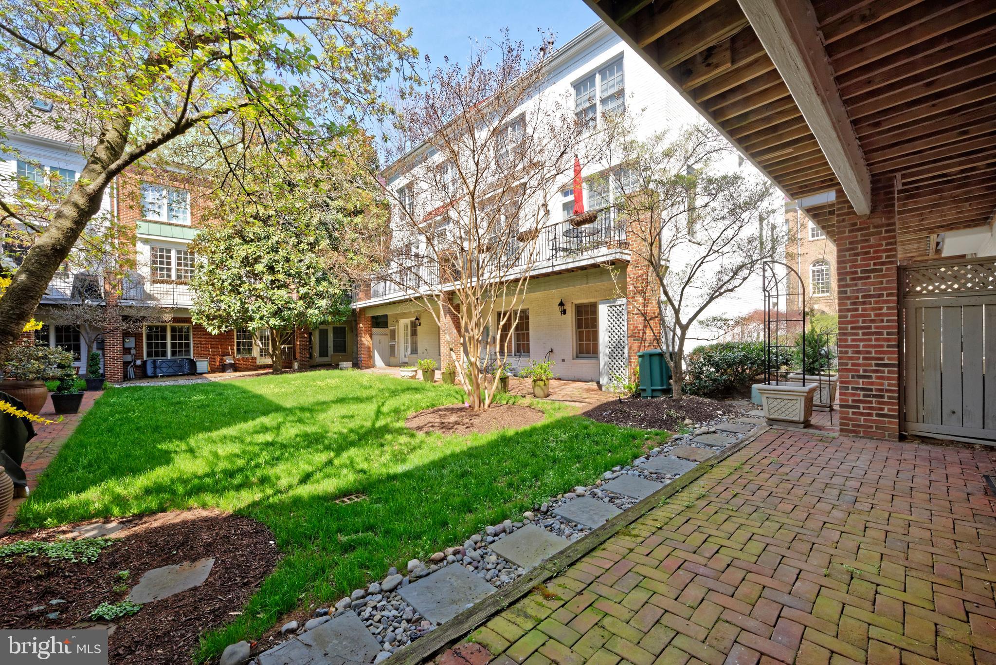 FORDS LANDING - Residential