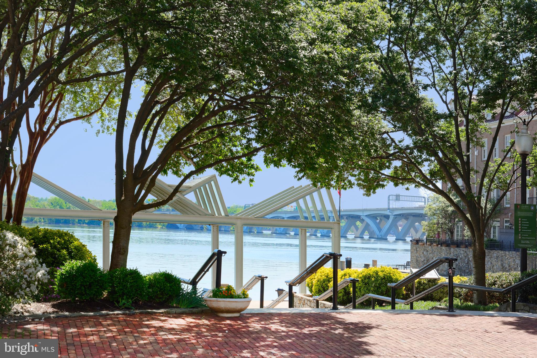 FORDS LANDING - Residential