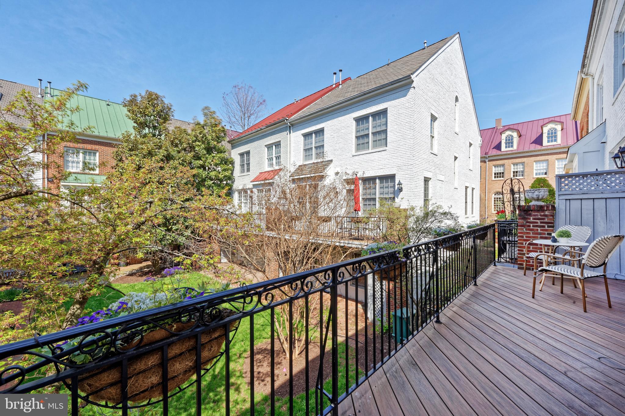 FORDS LANDING - Residential