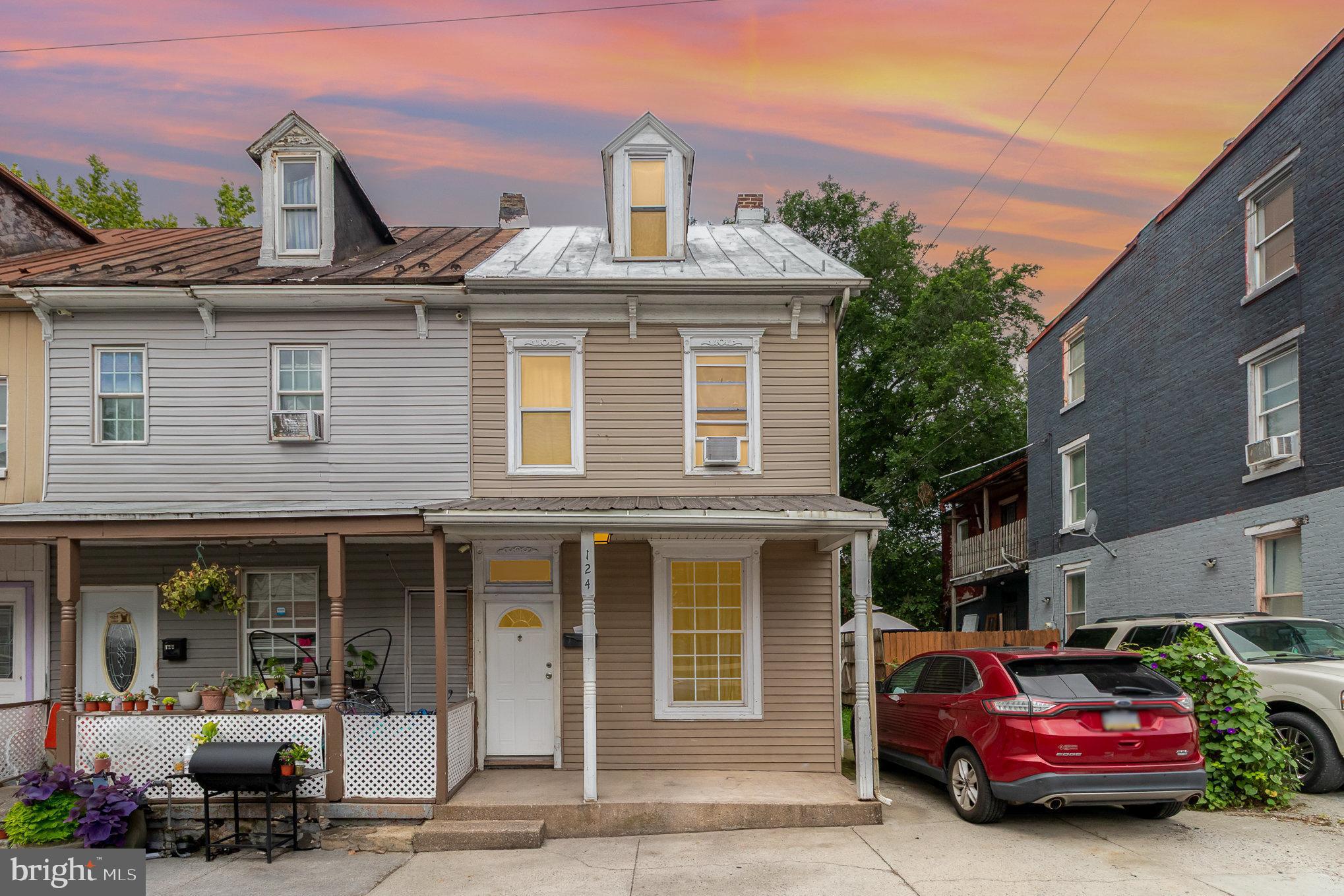 124 BALM STREET