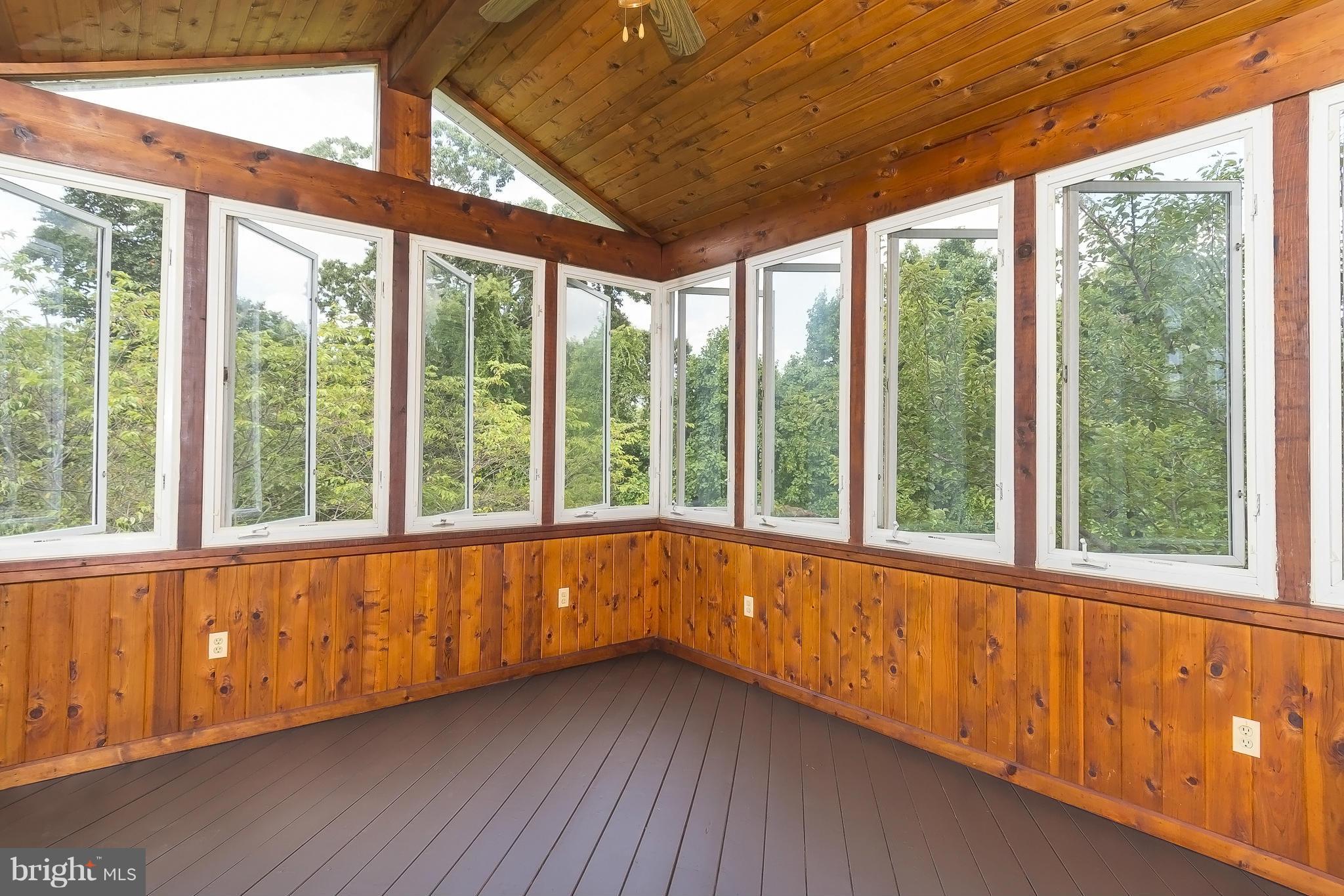 DANIEL'S MILL OVERLOOK - Residential