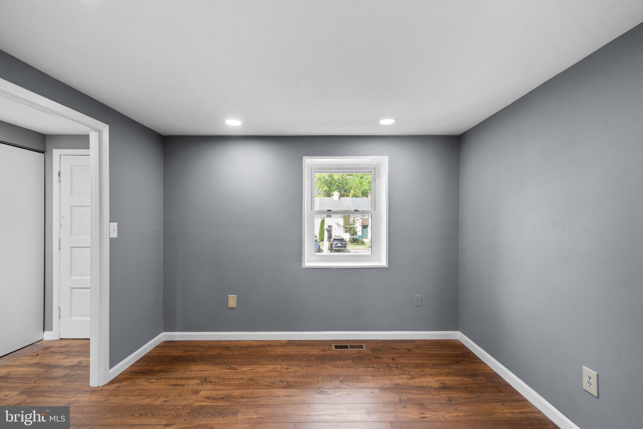 VILLAGE OF HARPERS CHOICE - Residential